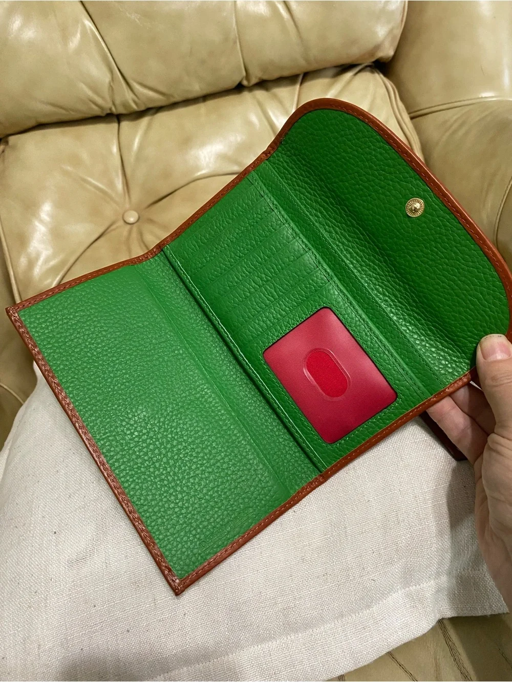 NWOT Dooney & Bourke Wallet Kelly Green Pebble Leather Long